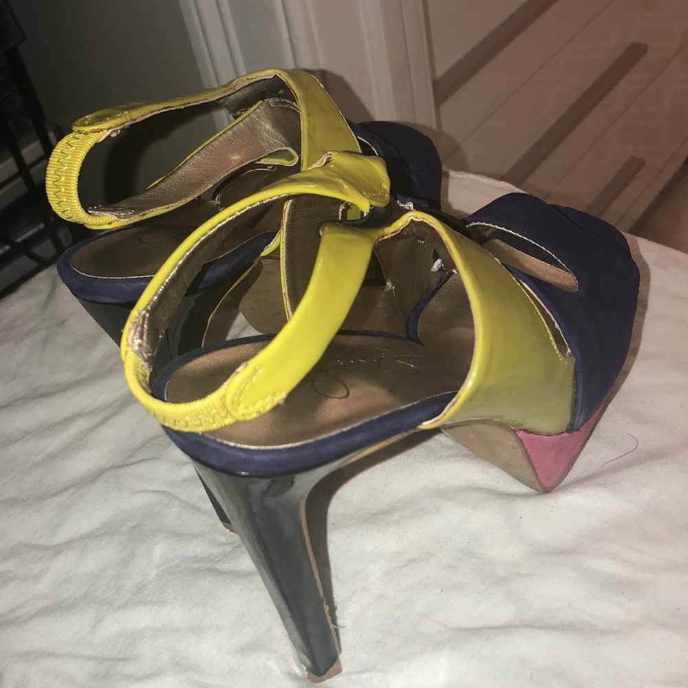 Shoes - Picture 3 of 3